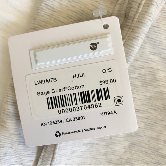 hjui scarf lululemon hjui new with tag armholes - Picture 3 of 5